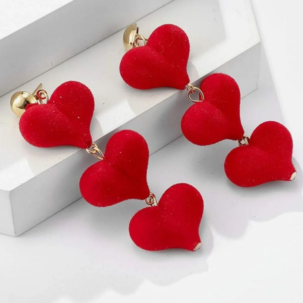 Heart Statement Earrings for Women Ear Earrings Studded Gold Three Earrings NWT - Picture 2 of 7